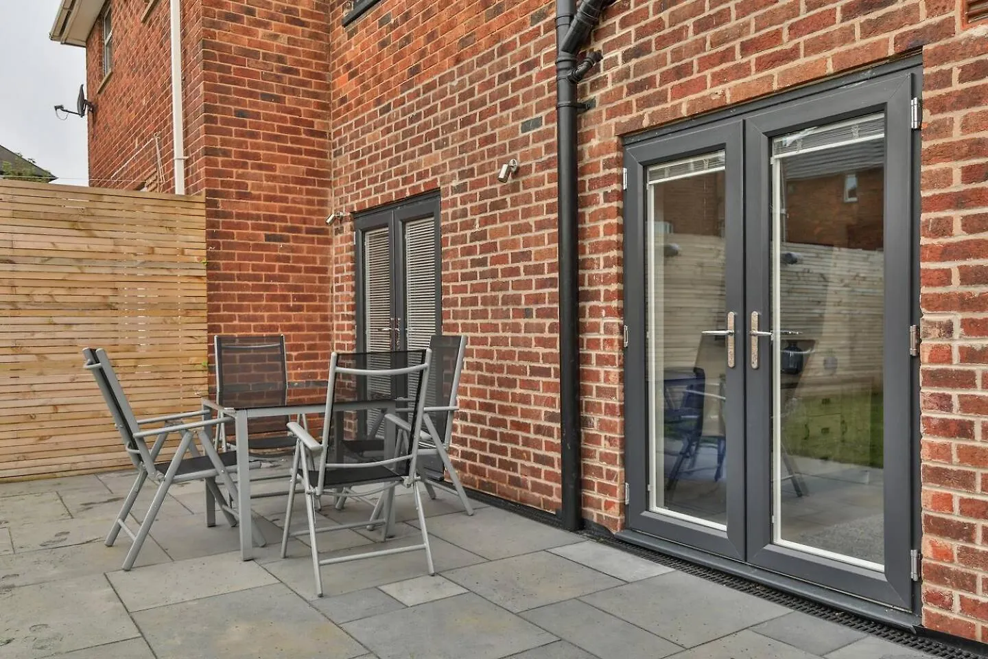 Magnificent, Renovated Whole House With Garden Villa Sheffield Holiday home